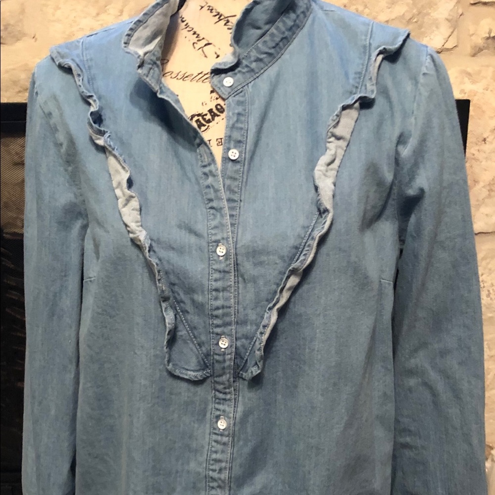 Women’s button up blue jean shirt